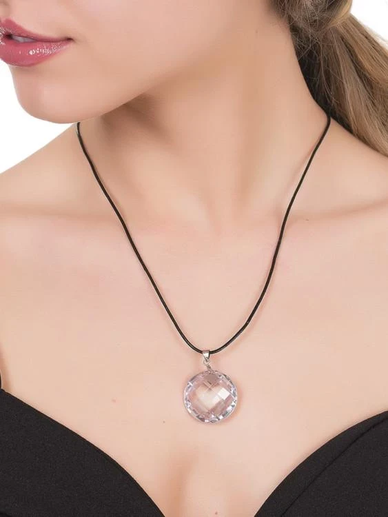 колие с камъни swarovski