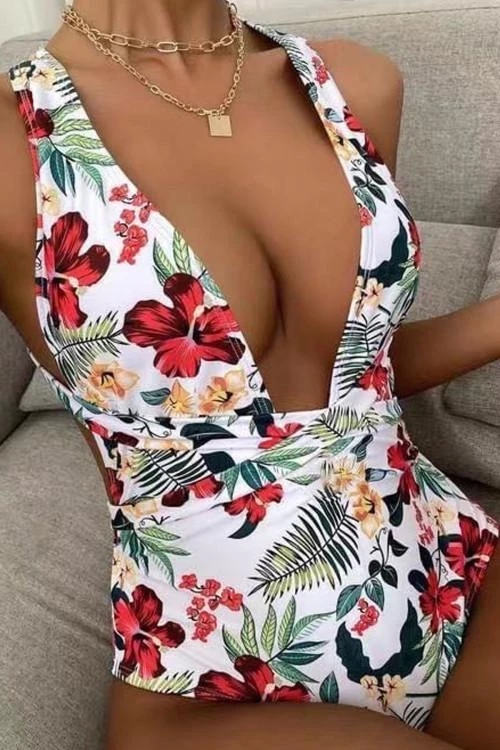 Дамски цял бански 