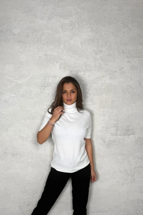 Κοντομάνικες μπλούζες