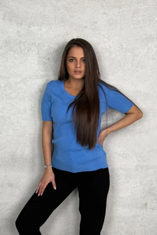 Дамска блуза с къс ръкав