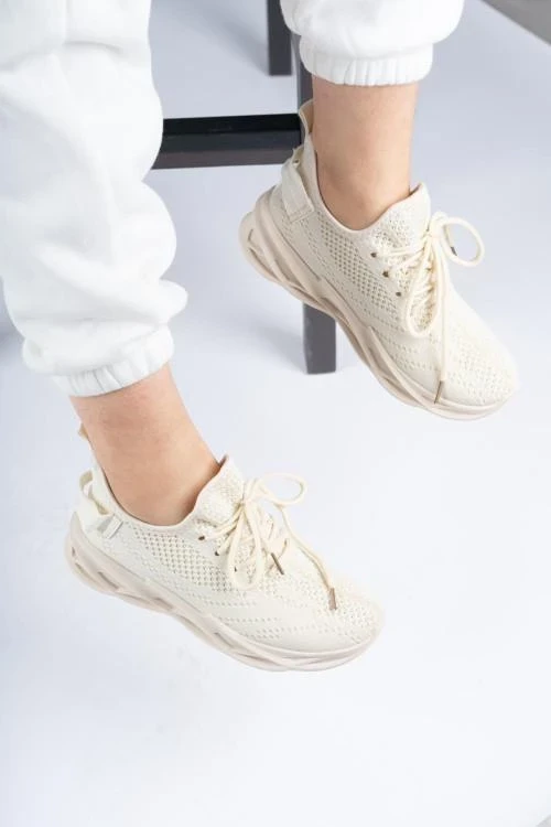 Дамски маратонки от текстил