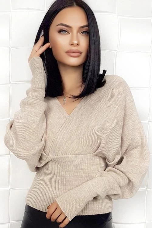 Дамска блуза с ефектен дизайн