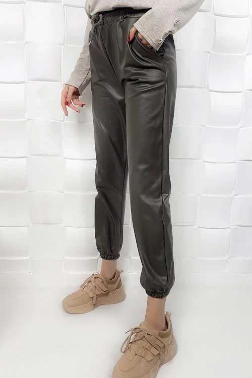 Дамски панталон с ластик