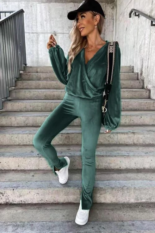 Дамски комплект от две части