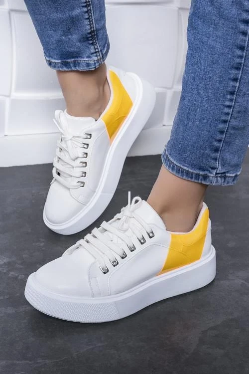 Дамски кецове с връзки