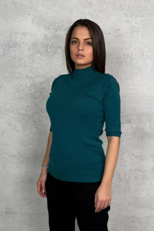 Дамска блуза с къс ръкав и поло яка