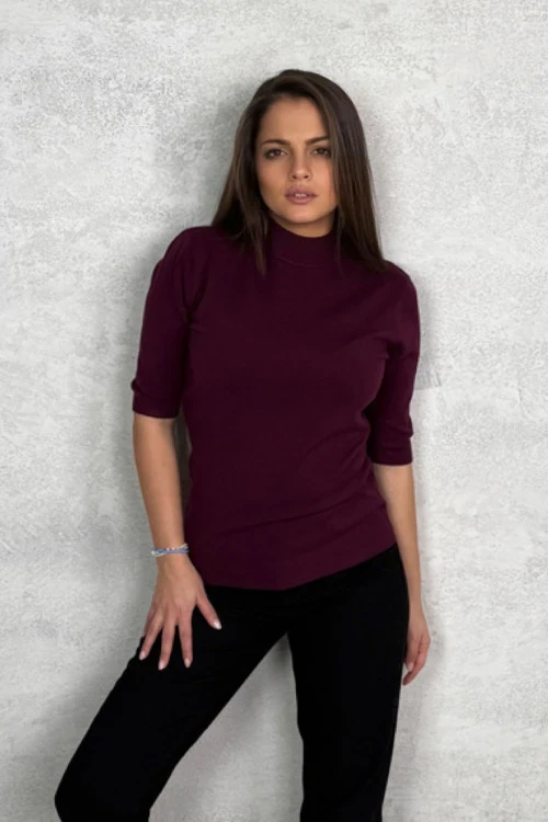 Дамска блуза с къс ръкав и поло яка