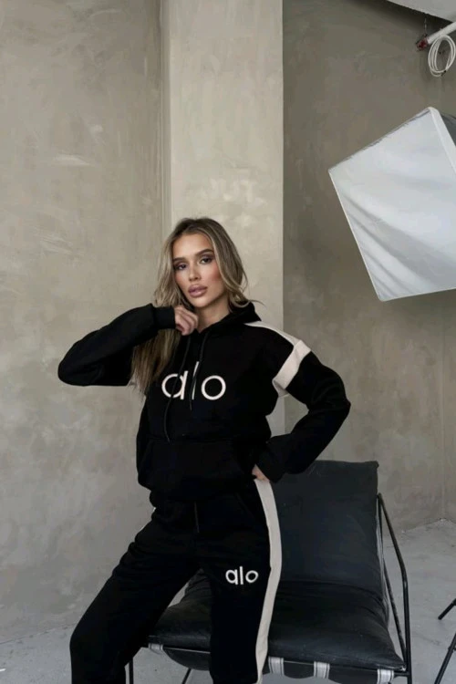 Дамски ватиран комплект