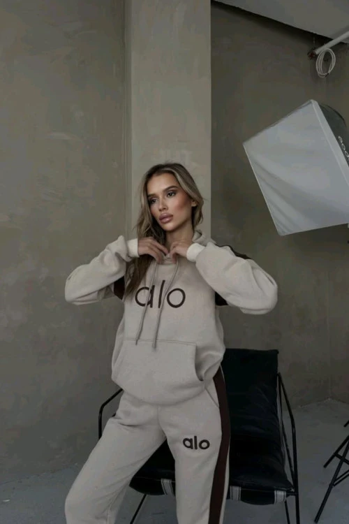 Дамски ватиран комплект