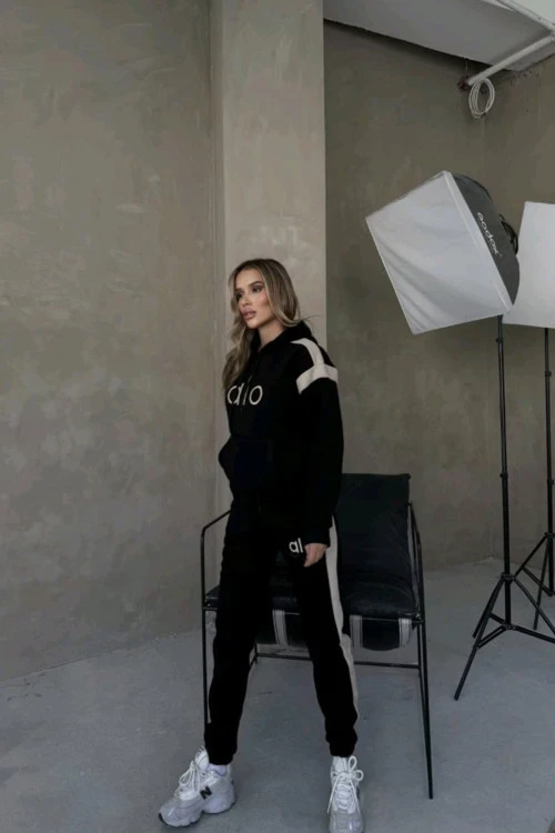 Дамски ватиран комплект