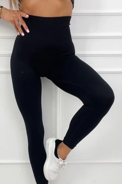 Безшевен спортен клин с висока талия