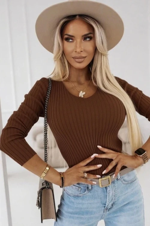 Елегантен рипсен пуловер с V-образно деколте – избор от цветове