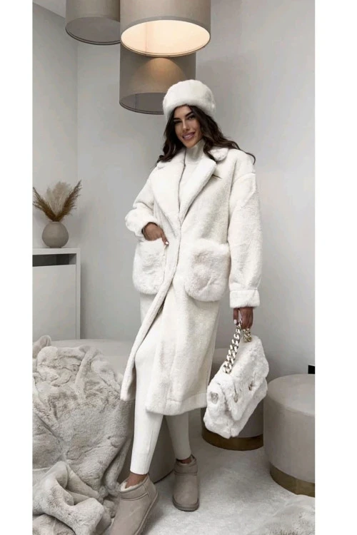 Дамско палто с джобове