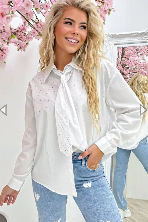 Дамска риза с ефектен дизайн