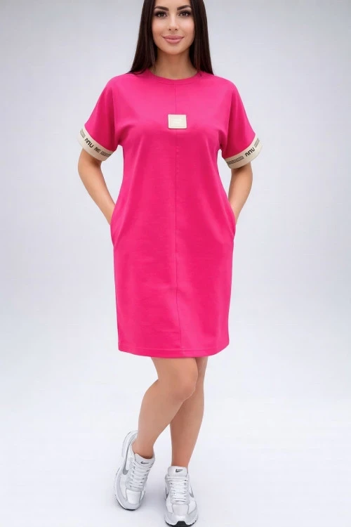 Γυναικείο φόρεμα με κοντά μανίκια