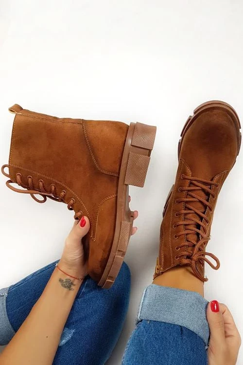 Botine de dama cu sireturi