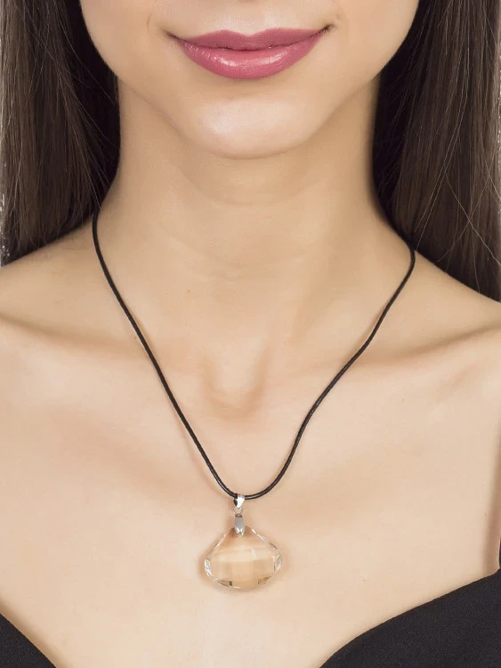 Κρύσταλλο τύπου swarovski