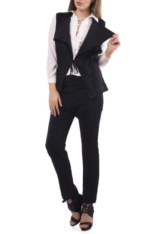 Дамски комплект - панталон и елек