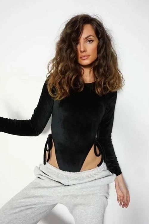 Дамско боди с дълъг ръкав