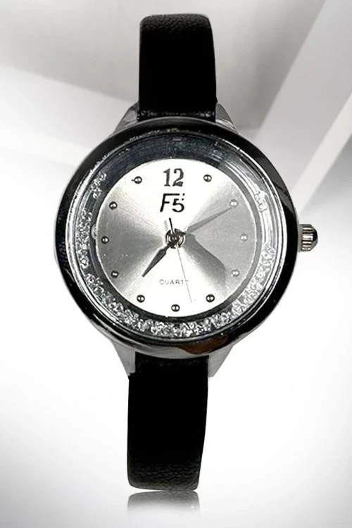 Дамски  часовник с каишка от еко кожа