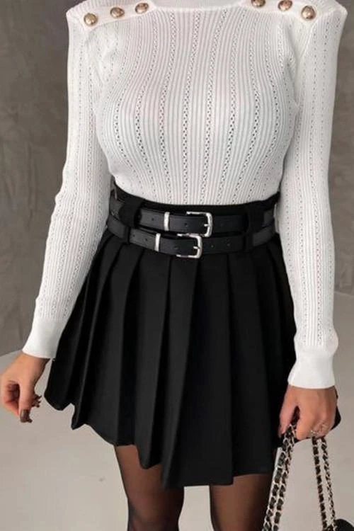 Ladies skirt with belt