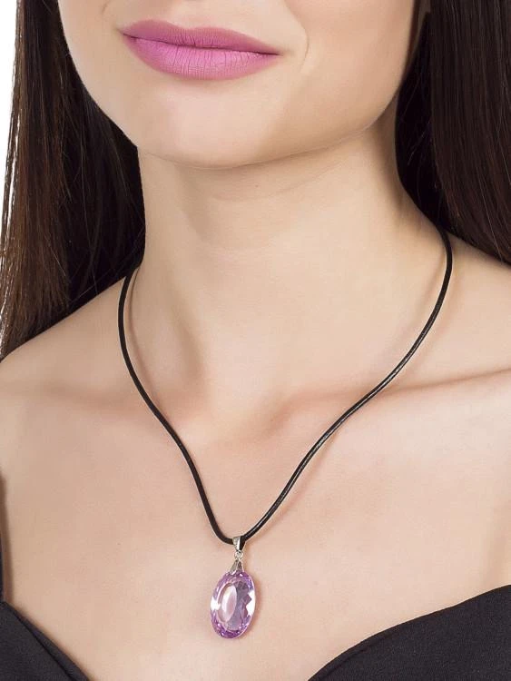 Дамско колие с висулка