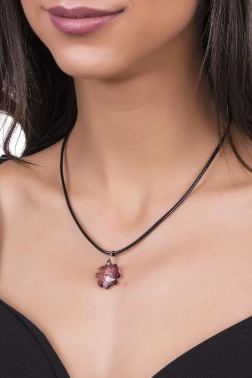 Дамско колие с висулка