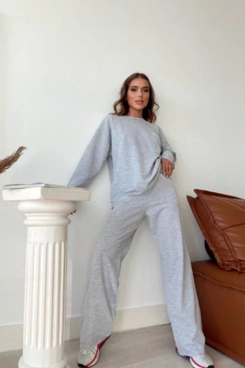 Дамски комплект от две части