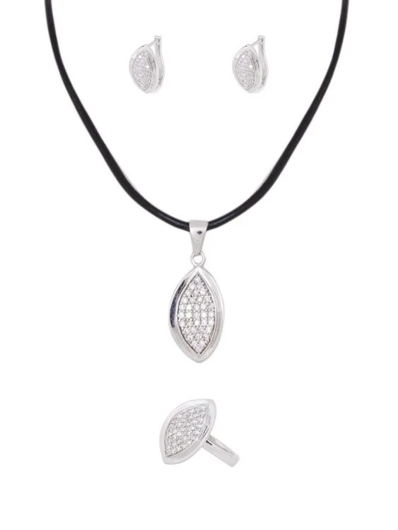 Сребърен дамски комплект от пръстен, колие и обеци