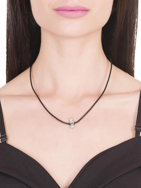 сребърно колие