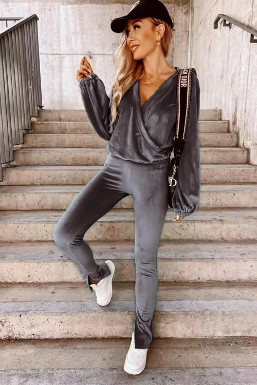 Дамски комплект от две части