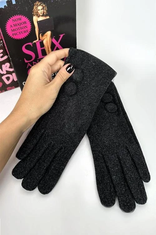 Дамски ръкавици с копчета