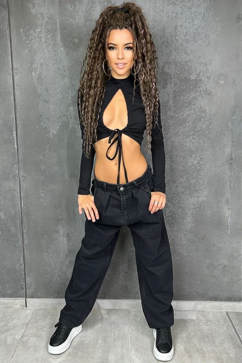 Dámska blúzka s efektnými rukávmi