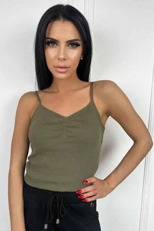 Ženski top sa tankim naramenicama