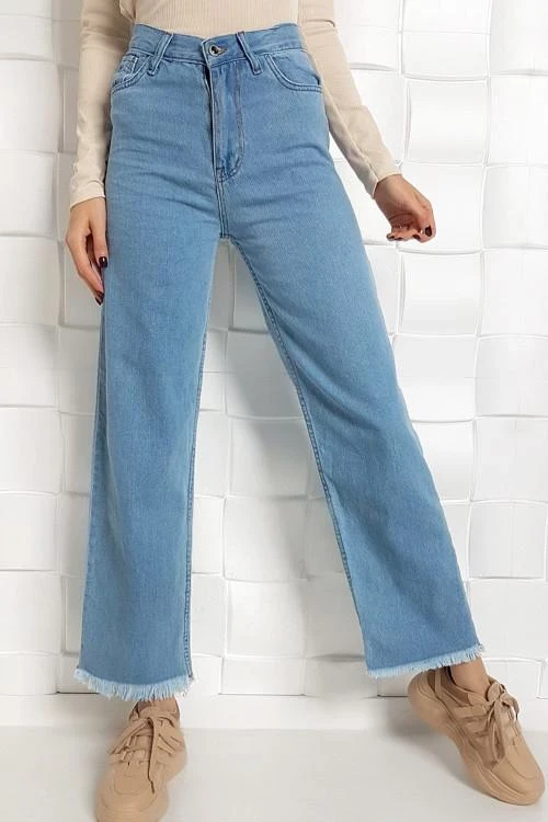 Дамски дънки със свободна кройка