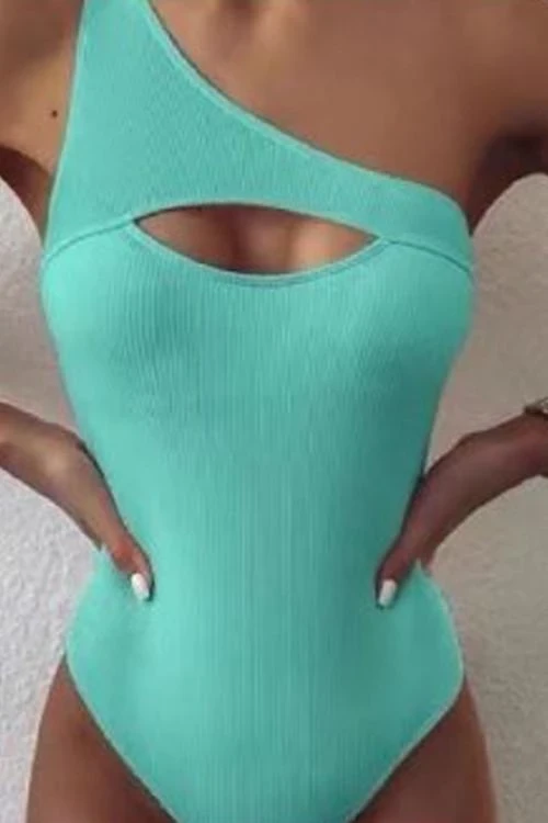 Дамски цял бански 