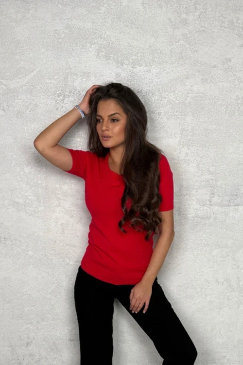 Дамска блуза с къс ръкав