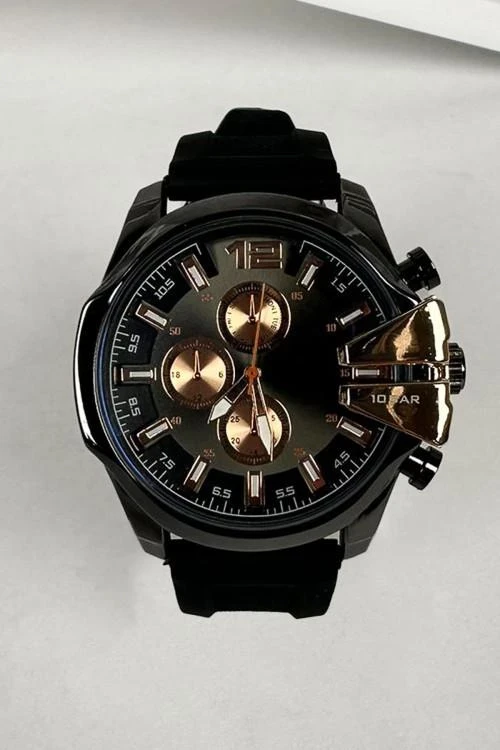 Мъжки часовник със силиконова каишка