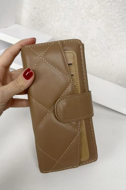 Дамско портмоне с тик-так копче