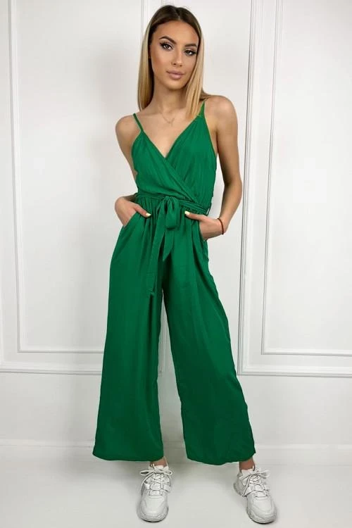 Women's jumpsuit with straps and belt
