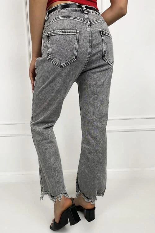 Women's jeans with a belt