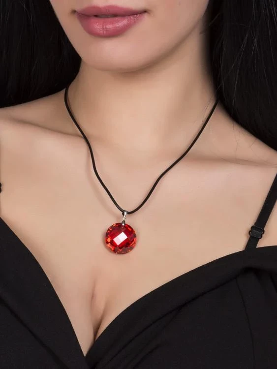 колие с камъни swarovski