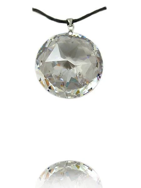 колие с камъни swarovski