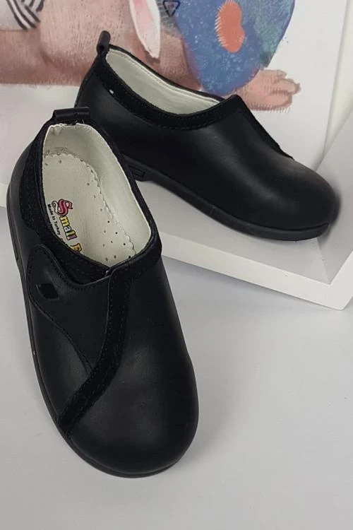 Детски обувки от 22 до 25 номер изработени от естествена кожа