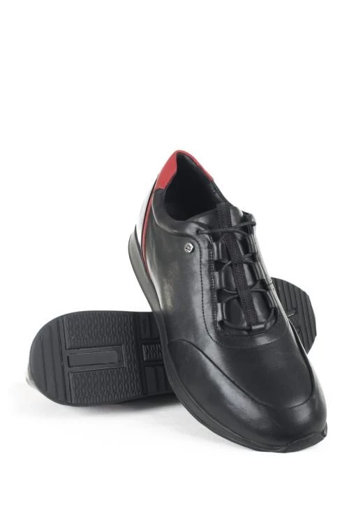 Мъжки обувки от естествена кожа с цветен акцент