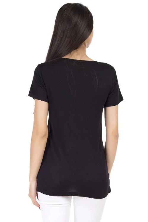 Дамска блуза с надпис и капси