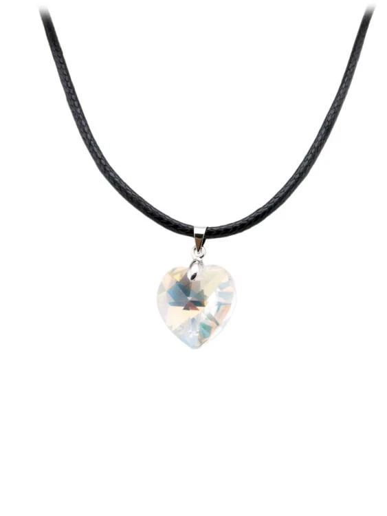 Дамско колие с висулка