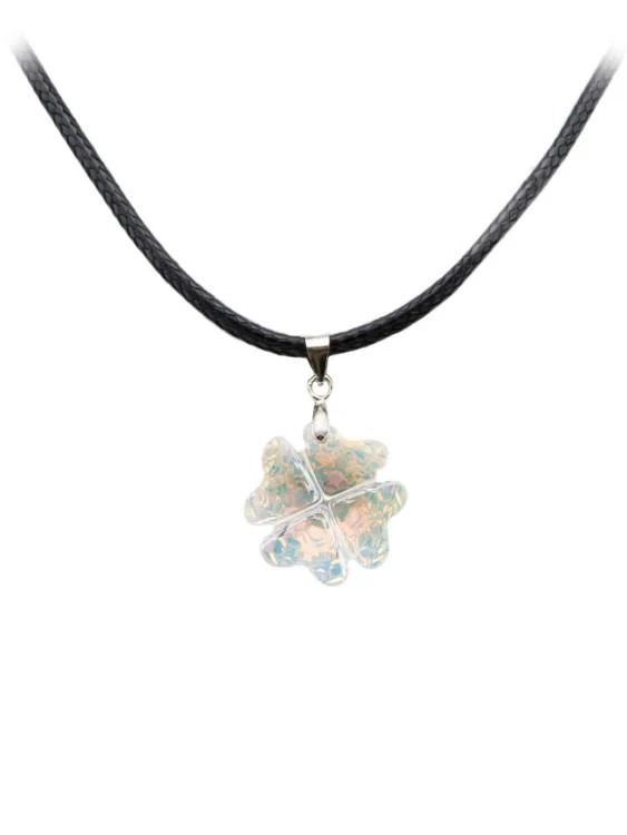 колие с камъни swarovski