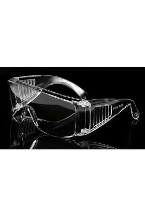 Стилни, дизайнерски предпазни очила