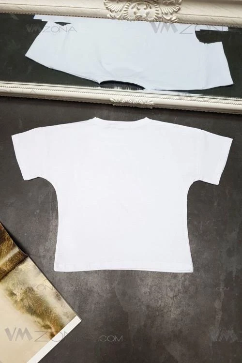 Bluze si topuri cu mâneci scurte